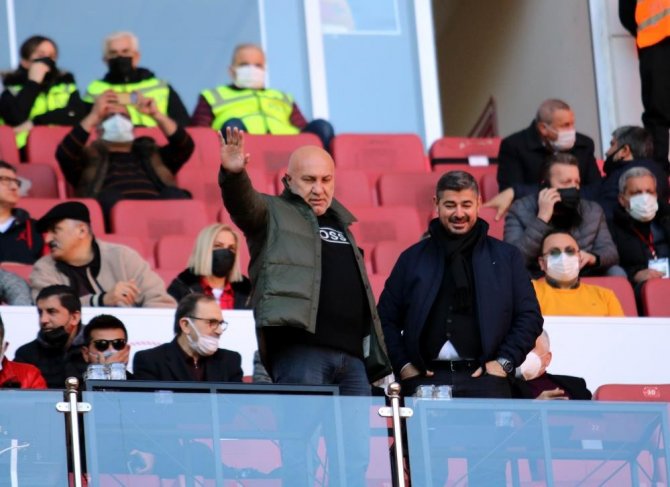 Samsunspor Başkanı Yıldırım: “Türkiye’de Kulüp Başkanlığı Aptallık”