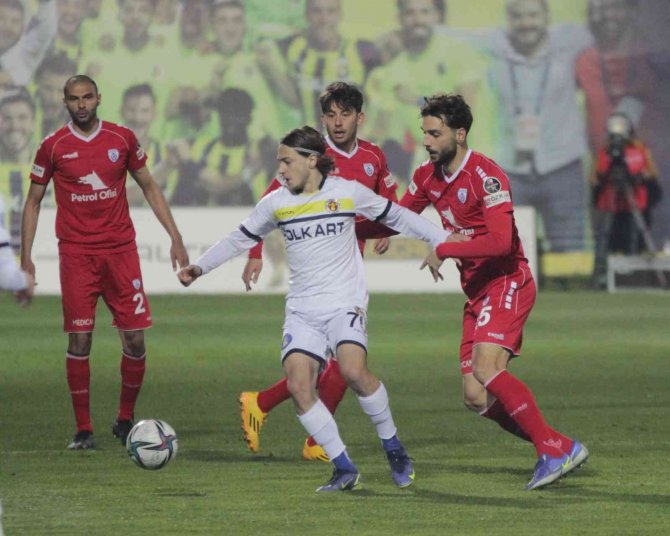 Spor Toto 1. Lig: Menemenspor: 0 - Altınordu: 1