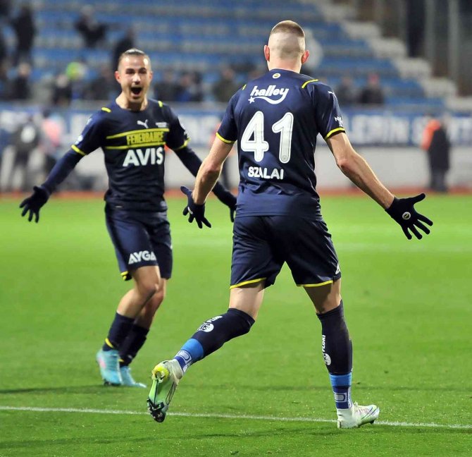 Spor Toto Süper Lig: Kasımpaşa: 1 - Fenerbahçe: 2 (Maç Sonucu)