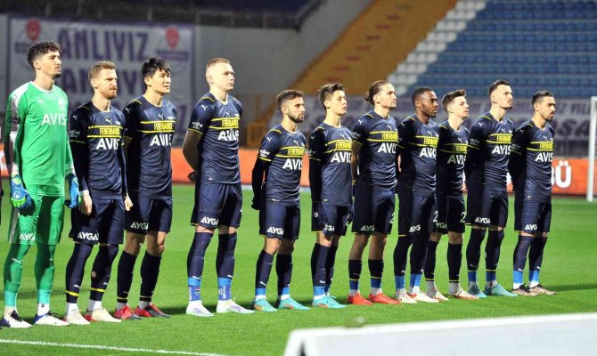 Spor Toto Süper Lig: Kasımpaşa: 0 - Fenerbahçe: 1 (Maç Devam Ediyor)