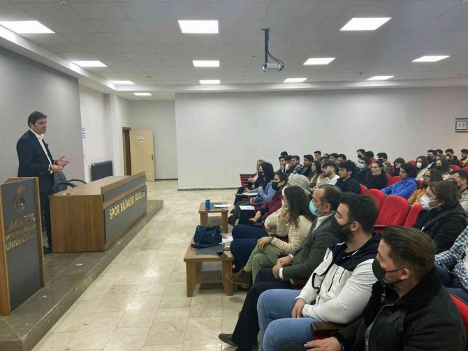 Spor Bilimleri Yeni Döneme 3 Etkinlikle Başladı