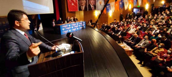 Tbmm Adalet Komisyonu Başkanı Tunç: "Ukrayna İki Güvenlik Konseyi Üyesi Arasında Sıkışmış Kalmış"