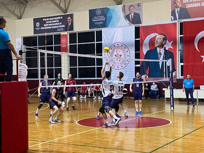 Bigadiç Belediyespor’un Play-off İnadı Sürüyor
