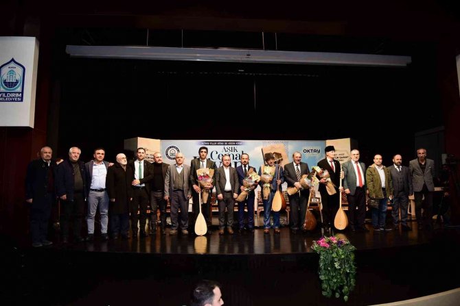 Yıldırım’da Divani’ye Saygı Gecesi