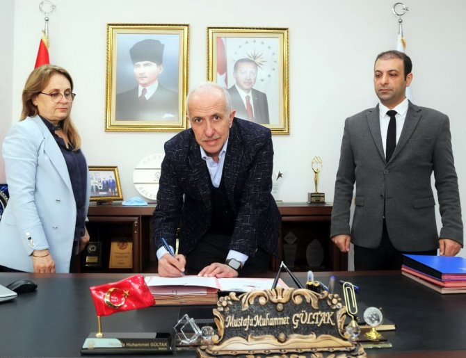 Akdeniz’de ‘Şeker Otu’ Yetiştirilecek