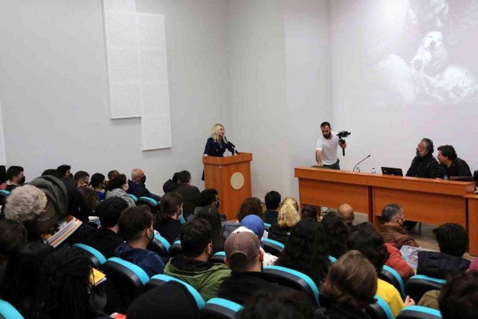 Akdeniz Üniversitesi’nde Fotoğraf Buluşması