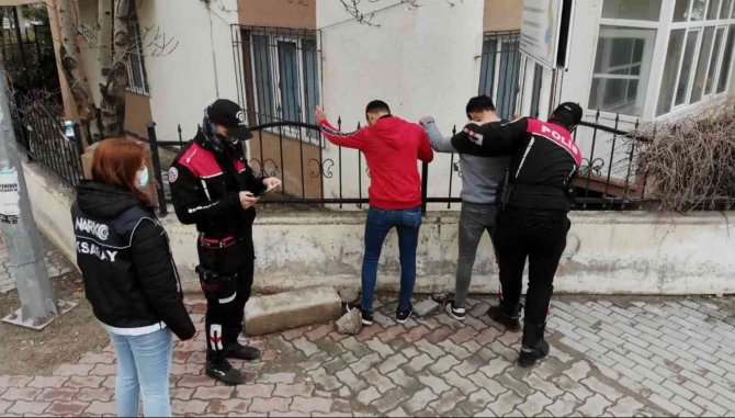 Aksaray’da Okul Ve Öğrenciler Dron İle Takip Edilip Denetleniyor