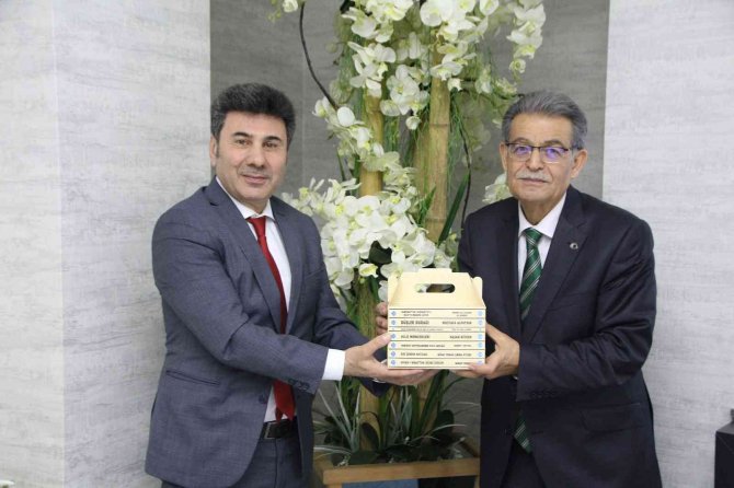 Prof. Dr. Sami Güçlü, Rektörümüz Karacoşkun’la Bir Araya Geldi