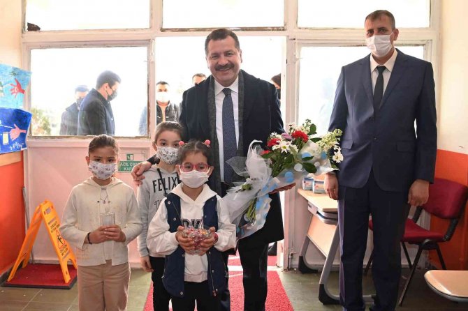 Bbb’den Gökköy İ̇lkokulu’na Atölye