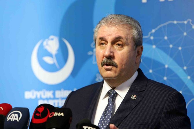 Bbp Lideri Destici: "(Güçlendirilmiş Parlamenter Sistem Metni Hakkında) Bu Metin Üzerinde Bile Uzlaşamayacaklar”