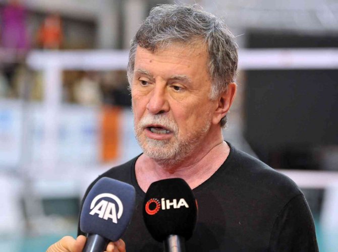 Faruk Eczacıbaşı: “Kupayı Getirmeyi Bekliyoruz
