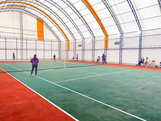 Elazığ’da Tenis Müsabakaları Tamamlandı