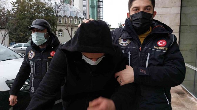 Samsun’da Uyuşturucuyla Yakalanan 2 Kişi Gözaltına Alındı