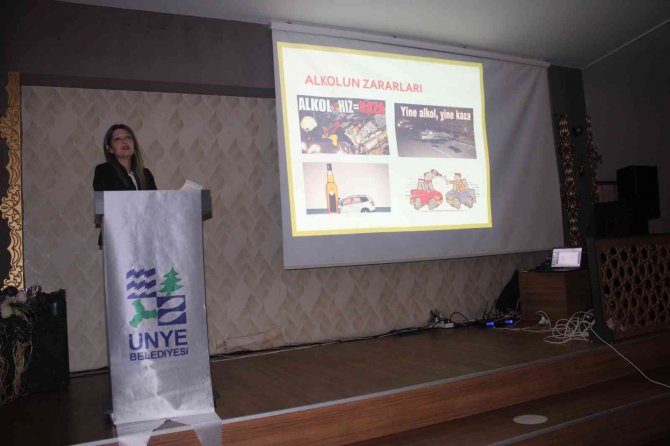Ordu’da Bağımlılıkla Mücadele Semineri Düzenledi