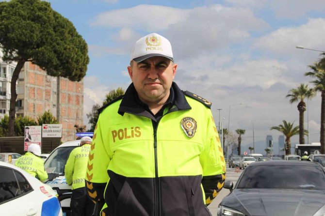 İ̇zmir’de Meydana Gelen Kazalar Mobil Elektronik Sistem Entegrasyonu Kamerasında