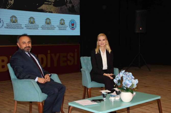 Akşehir’de 28 Şubat Postmodern Darbe Anlatıldı
