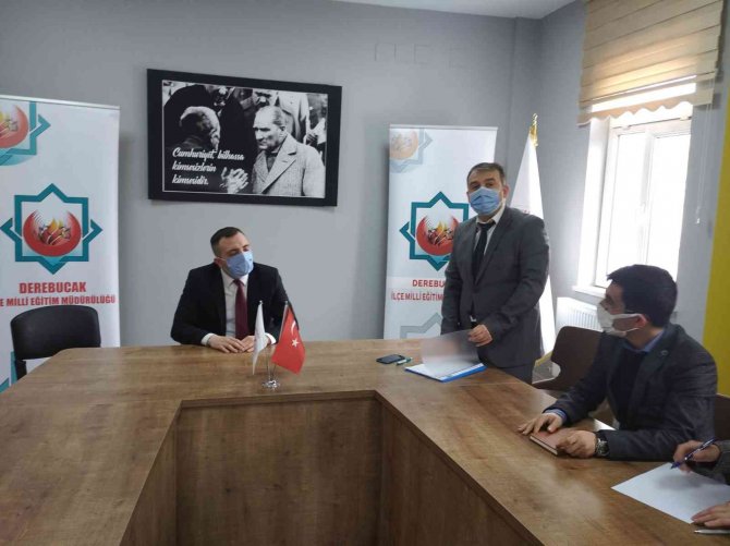 Derebucak’ta Eğitim Toplantısı