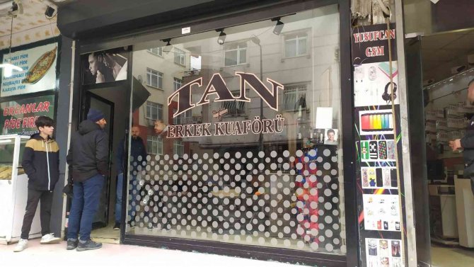 Bakkaldan Dönerken Kurşunların Hedefi Oldu