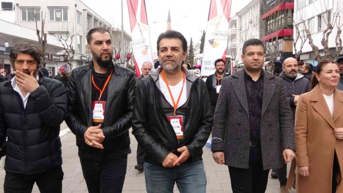 Uşak’ta 4. Ulusal Tiyatro Festivali Başladı