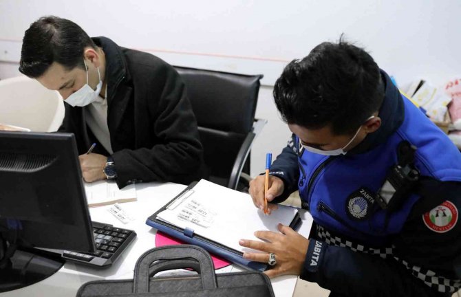 Zabıtadan Marketlerde Etiket Denetimi