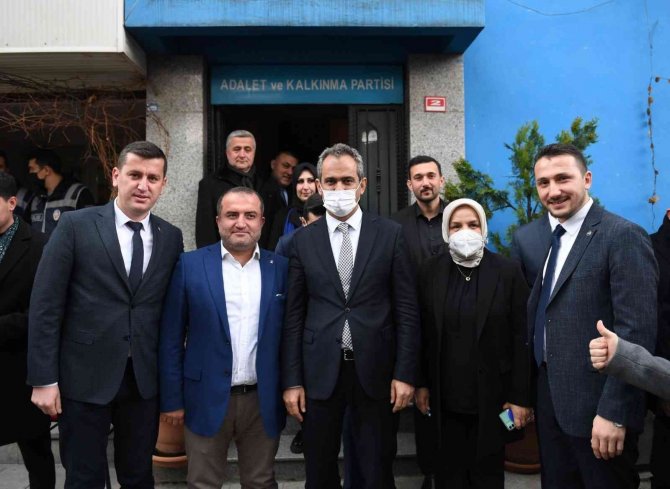 Bakan Özer’den Ak Parti Ve Mhp’ye Ziyaret