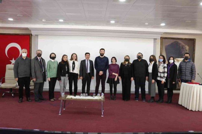 Öğrenciler Yazarlar İle Buluştu