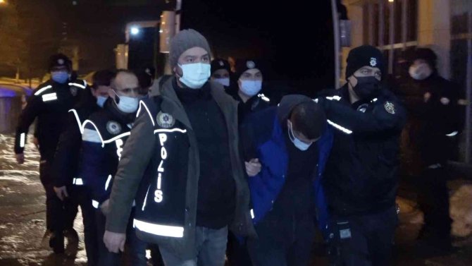 Muş’ta Uyuşturucu Operasyonu: 13 Kişi Gözaltı