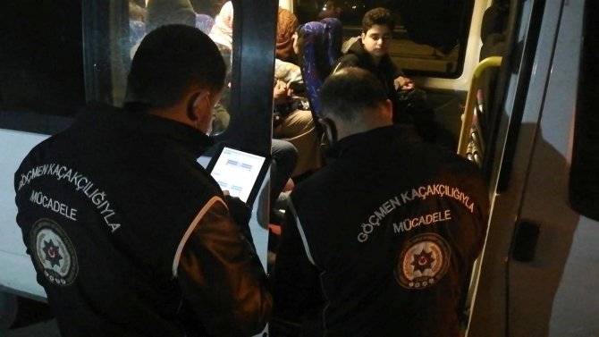 Osmaniye’de “Düzensiz Göç İle Mücadeleye Yönelik Huzur” Uygulaması