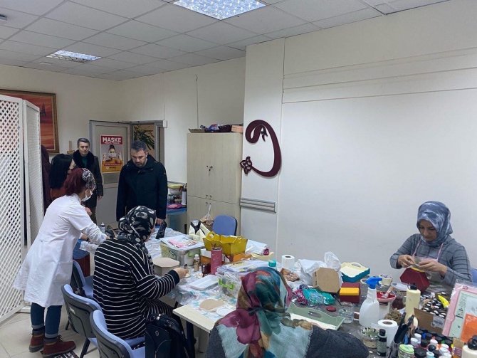 Başkan Çetin’den Kursiyerlere Sürpriz Ziyaret