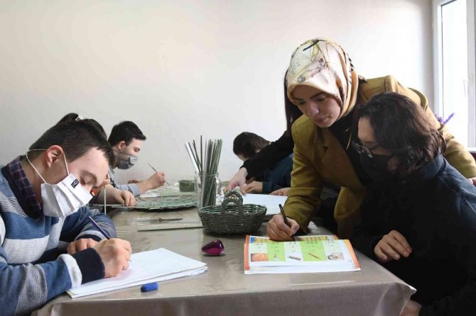 Özel Eğitim İçin Sosyal Ortaklık Projesi