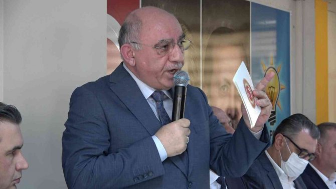 Ak Partili Karahocagil: “Ukrayna 25 Yıl Önce 3. Büyük Nükleer Güçtü, Bugünkü Hali Ortada”
