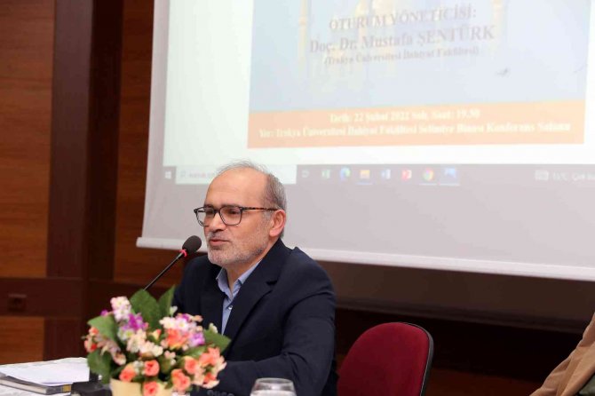 “Hacı Bektâş-ı Velî Ve Makâlât’ı” Konferansı Gerçekleştirildi