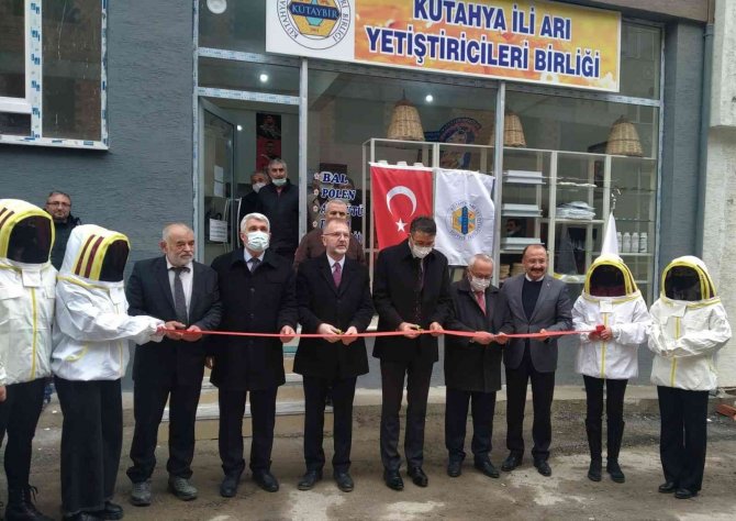 Tab Başkanı Şahin: "Yangın, Kuraklık Ve Sel Felaketleri Arıcılık Faaliyetlerini Etkiliyor"