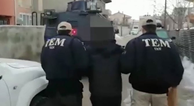 Van’a Gelen Yabancı Uyruklu 2 Şüpheli Yakalandı
