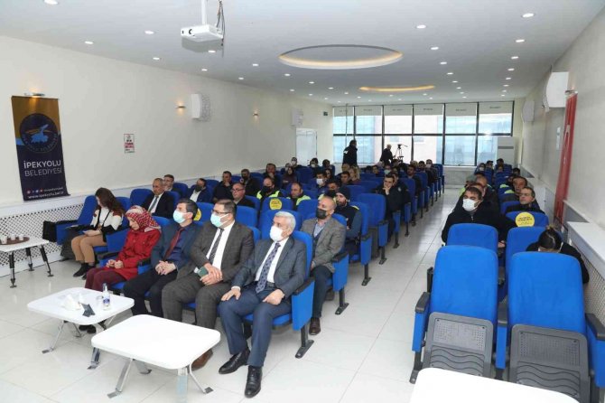 İ̇pekyolu’da ‘Birey Ve Aileler İ̇çin Afet Bilinci’ Eğitimi