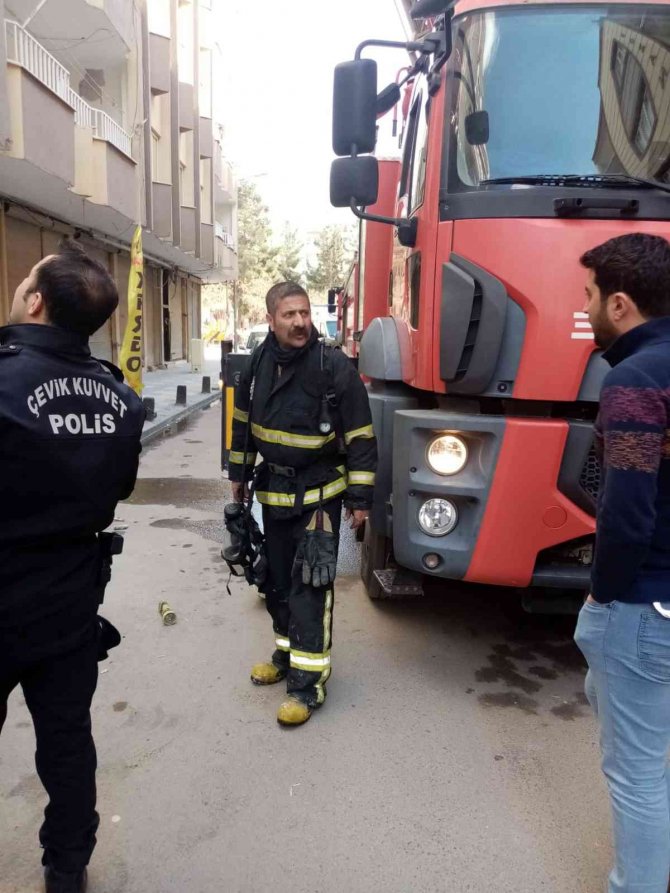 Mardin’de Ev Yangını Korkuttu