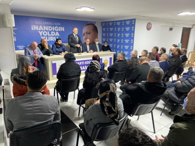 Ak Parti’de Kurucu Yönetim Bir Araya Geldi