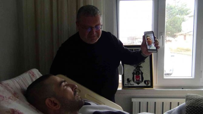 13 Yıldır Yatağa Mahkum Beşiktaş Taraftarı Başkan Çebi İle Telefonda Görüştü