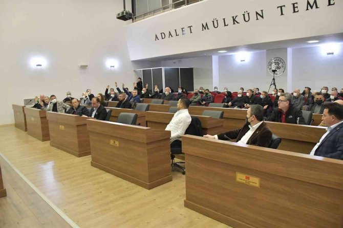 Başkan Erdoğan: “Neden Rahatsızsınız, Biga’ya İş Yapmamızdan Mı?”