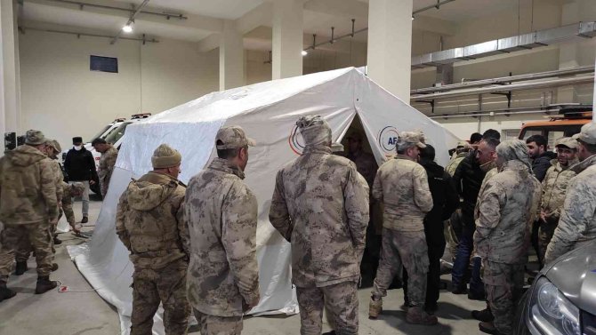 Bingöl Afad, Koruculara Çadır Kurma Eğitimi Veriyor