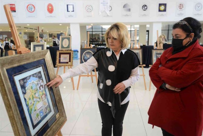 Tezhip Ve Minyatür Sergisi Beğeniye Sunuldu
