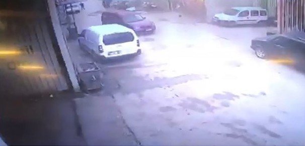 Hurda Deposunun Patlama Anı Kameralarda