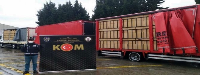 Polis Ekiplerince 90 Santimetre Uzunluğunda Kılıç Ele Geçirildi