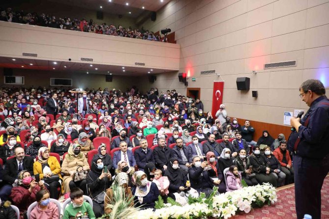Develi’de Hayati İ̇nanç’a Yoğun İlgi