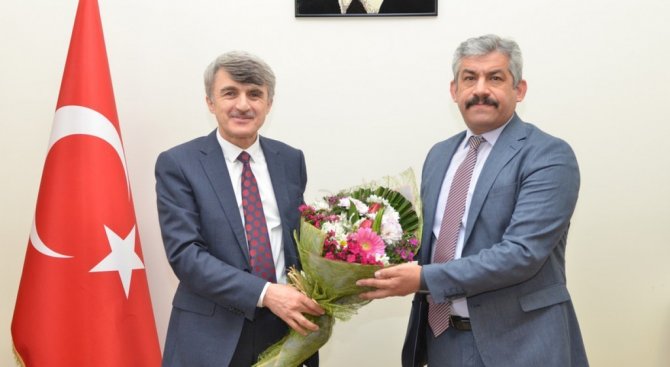 Dpü Yönetiminde Görev Değişimi