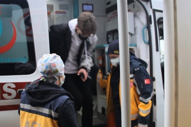 Erzincan’da Okula Giden Çocuğa Köpek Saldırdı