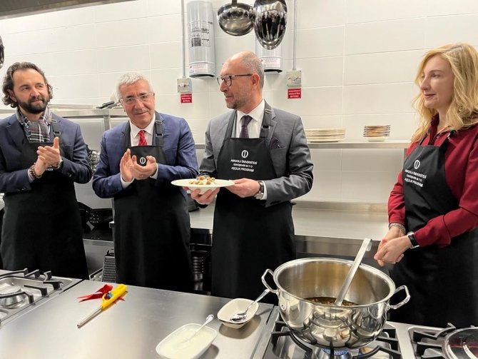 Geleceğin Aşçıları Bu Mutfakta Yetişecek