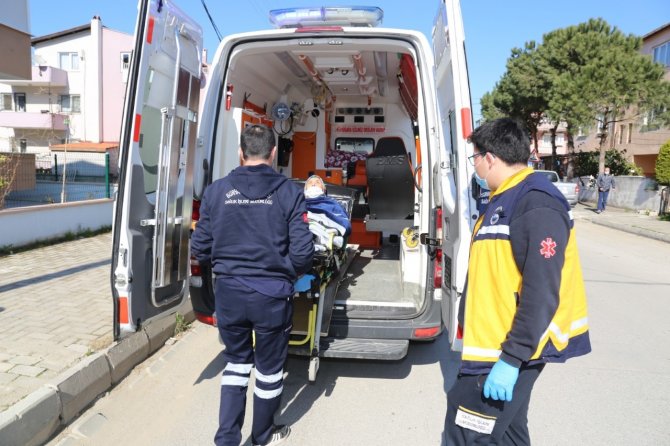 Burhaniye’de Evde Bakım Hizmeti Devam Ediyor