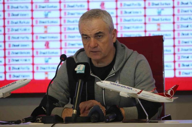 Rıza Çalımbay: “Hedefimiz Finale Kalmak”
