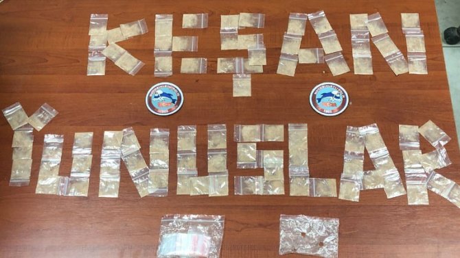 Yere Atılan Bir Paket, Torbacıyı Ele Verdi